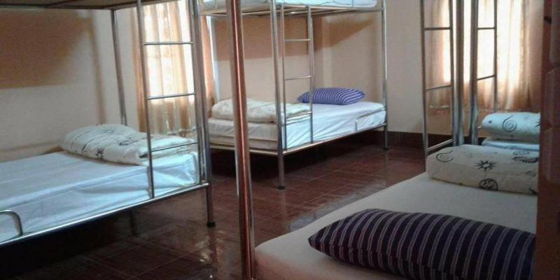 Soutchai Hostel And Tour Company Pakse Esterno foto
